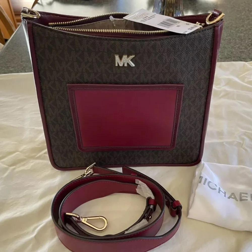 Michael Kors Gloria  Pocket Swing Bag in Brown Signature and Maroon Leather NWT